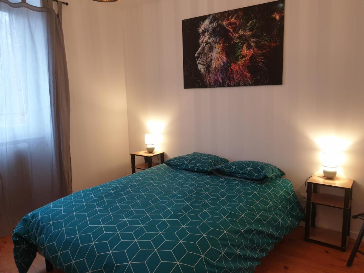 Bed and Breakfast Sas Road Runner Cafe Égliseneuve-dʼEntraigues Exterior foto
